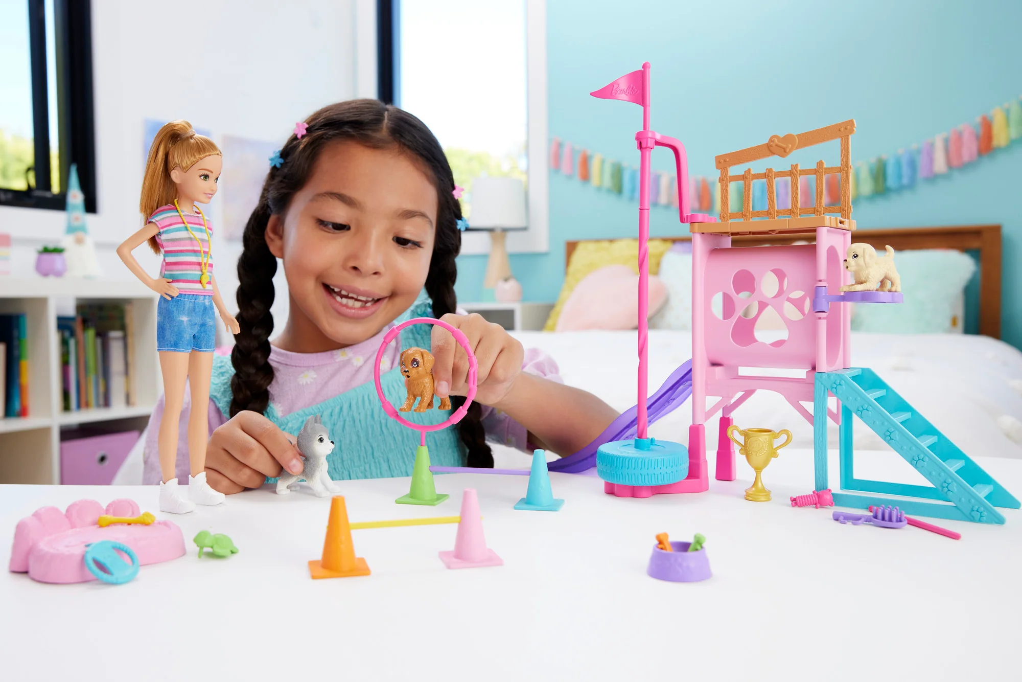 Barbie and Stacie to the Rescue Doll and Playset - Image 8