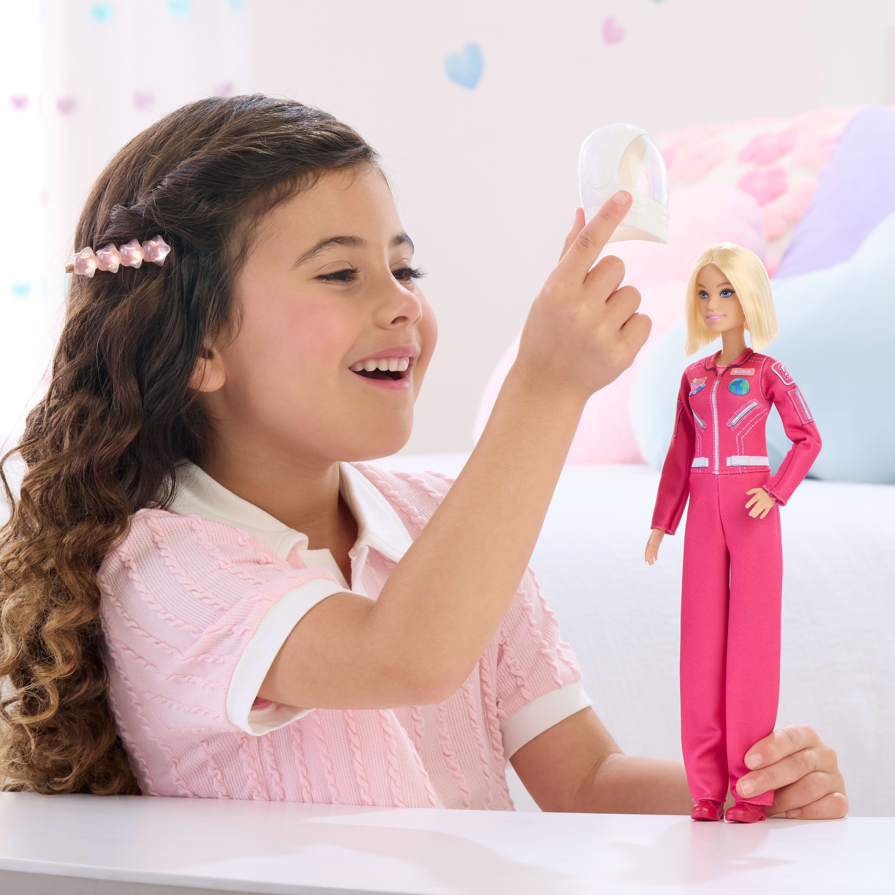 Barbie Astronaut Doll and Accessories - Image 7