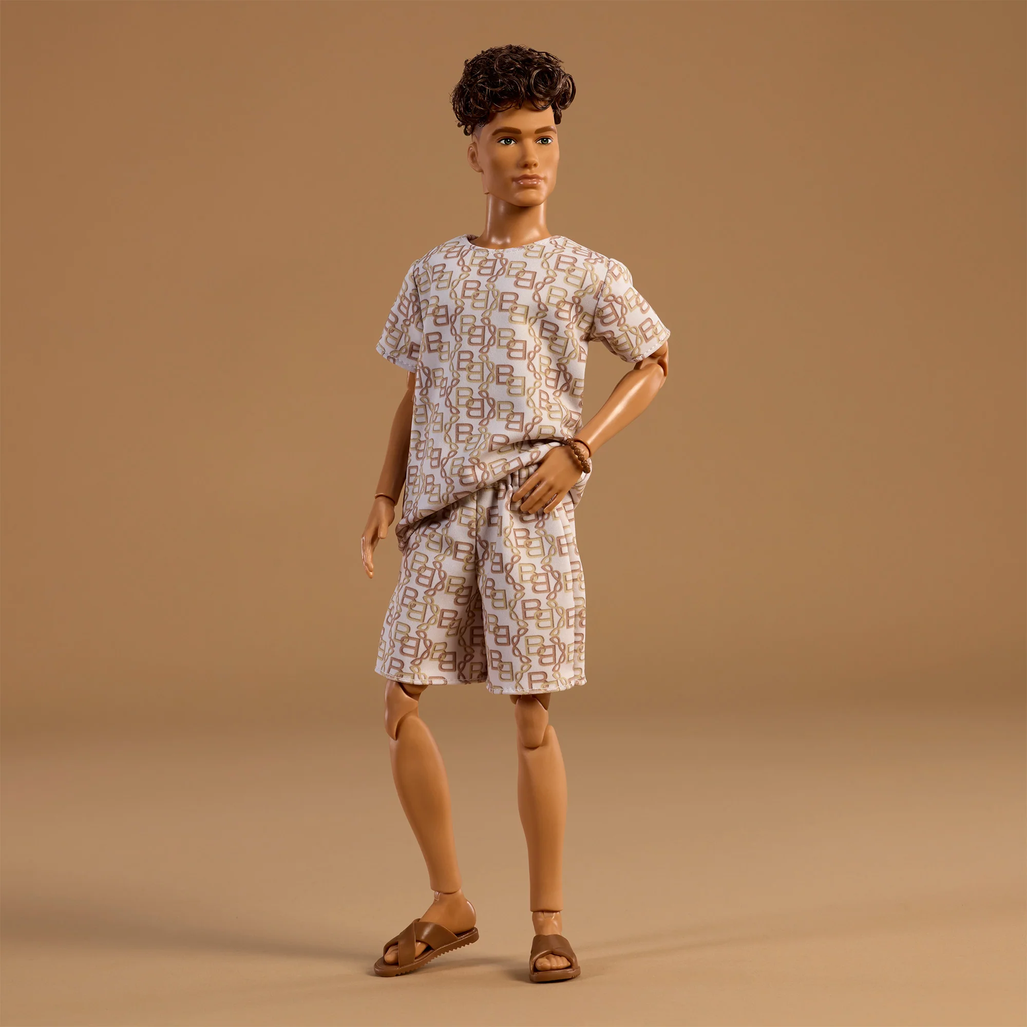 Barbie Basics 2026 Neutrals Series, Model 10 - Image 6