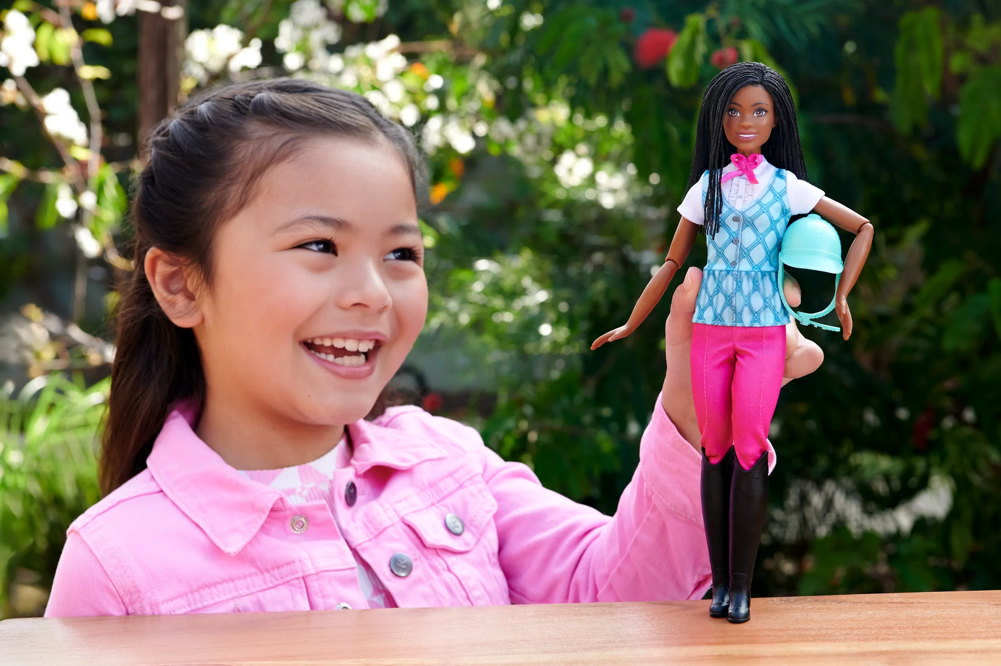 Barbie Mysteries The Great Horse Chase Brooklyn Doll - Image 6