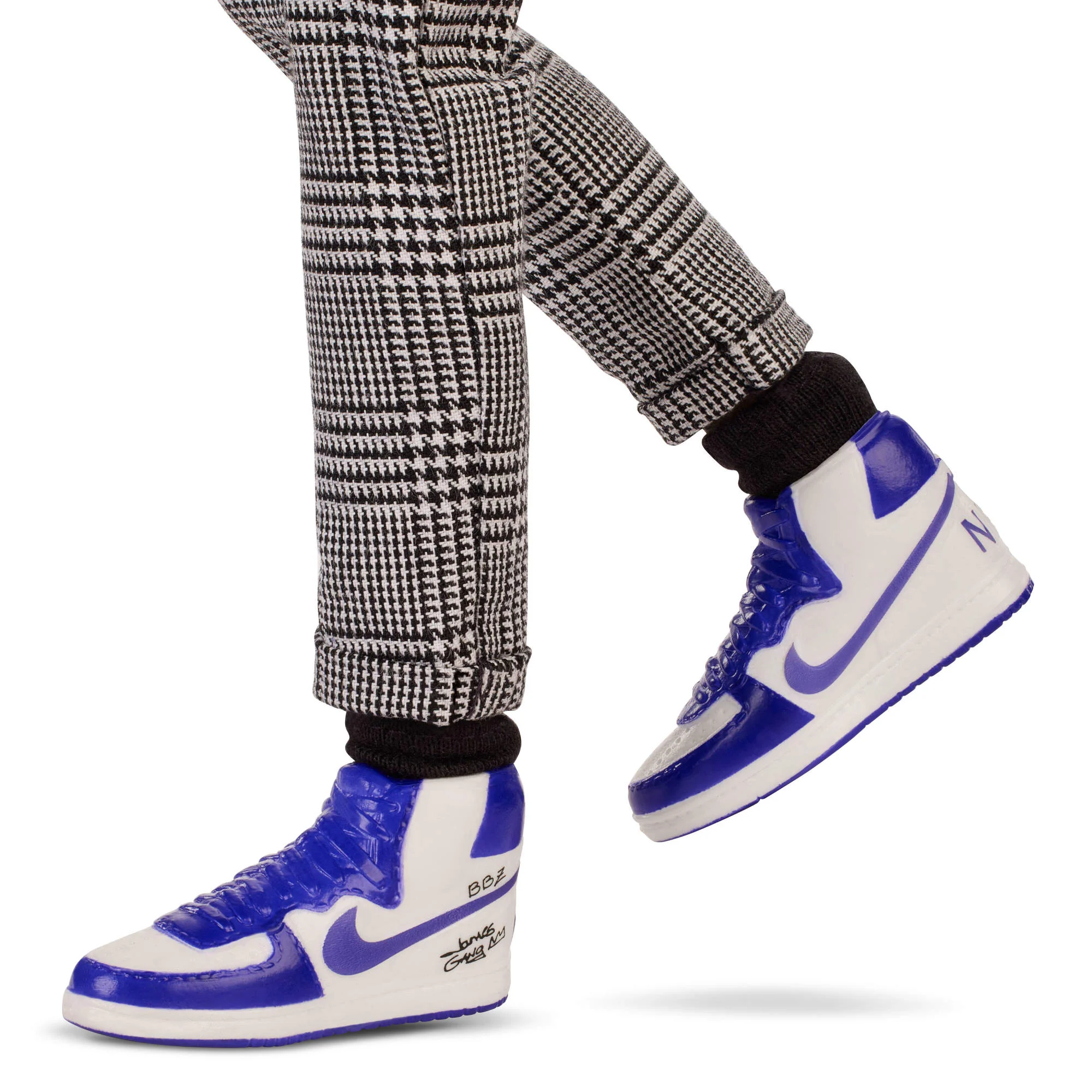 Barbie Signature LeBron James Kenbassadors Doll - Image 11