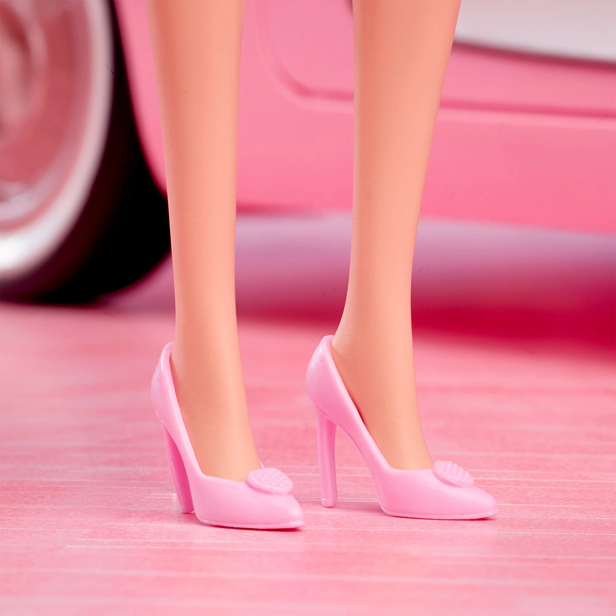 Barbie The Movie Pink Puffy Dress Barbie Doll - Image 14