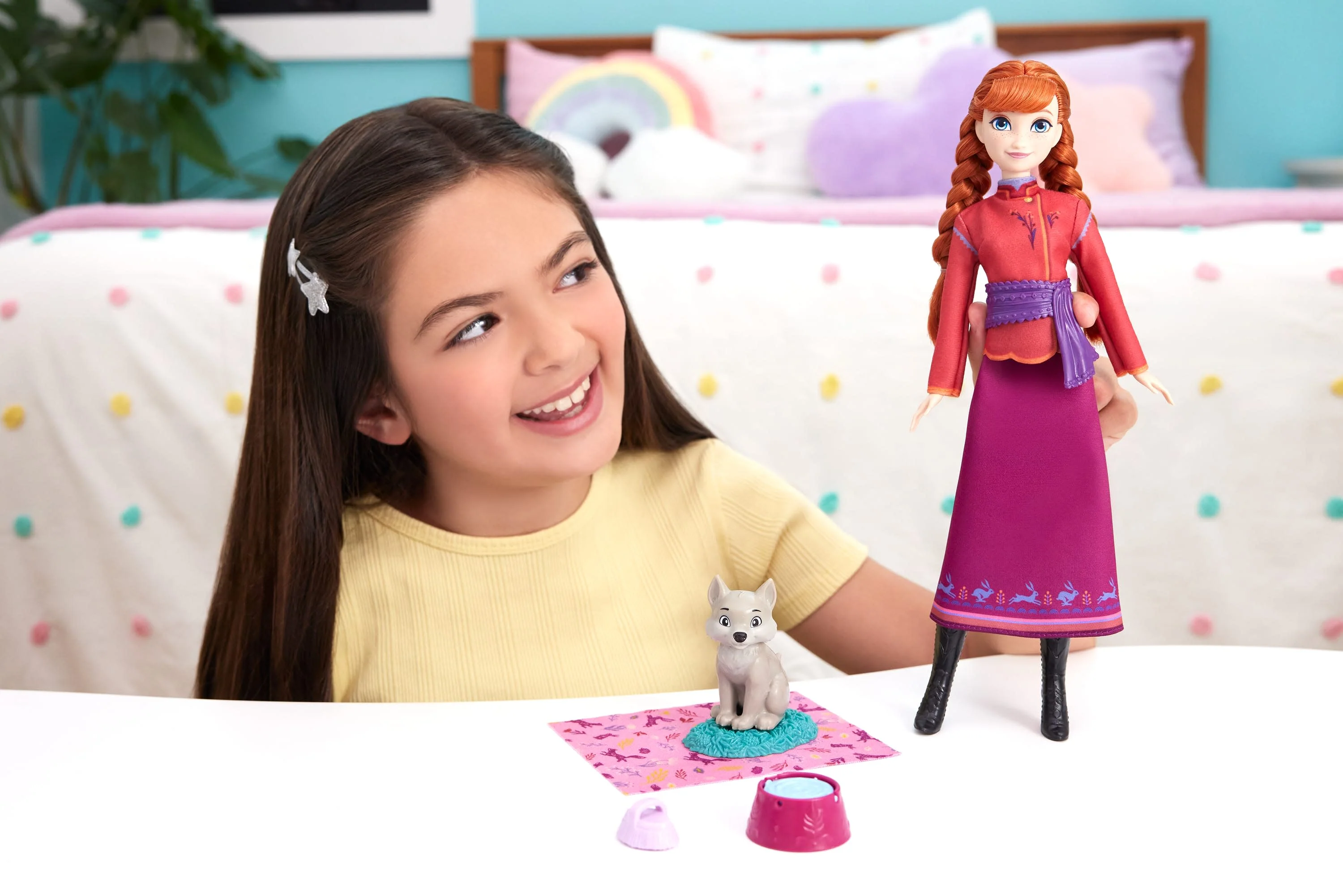 Disney Frozen Anna Doll & Wolf Cub - Image 2