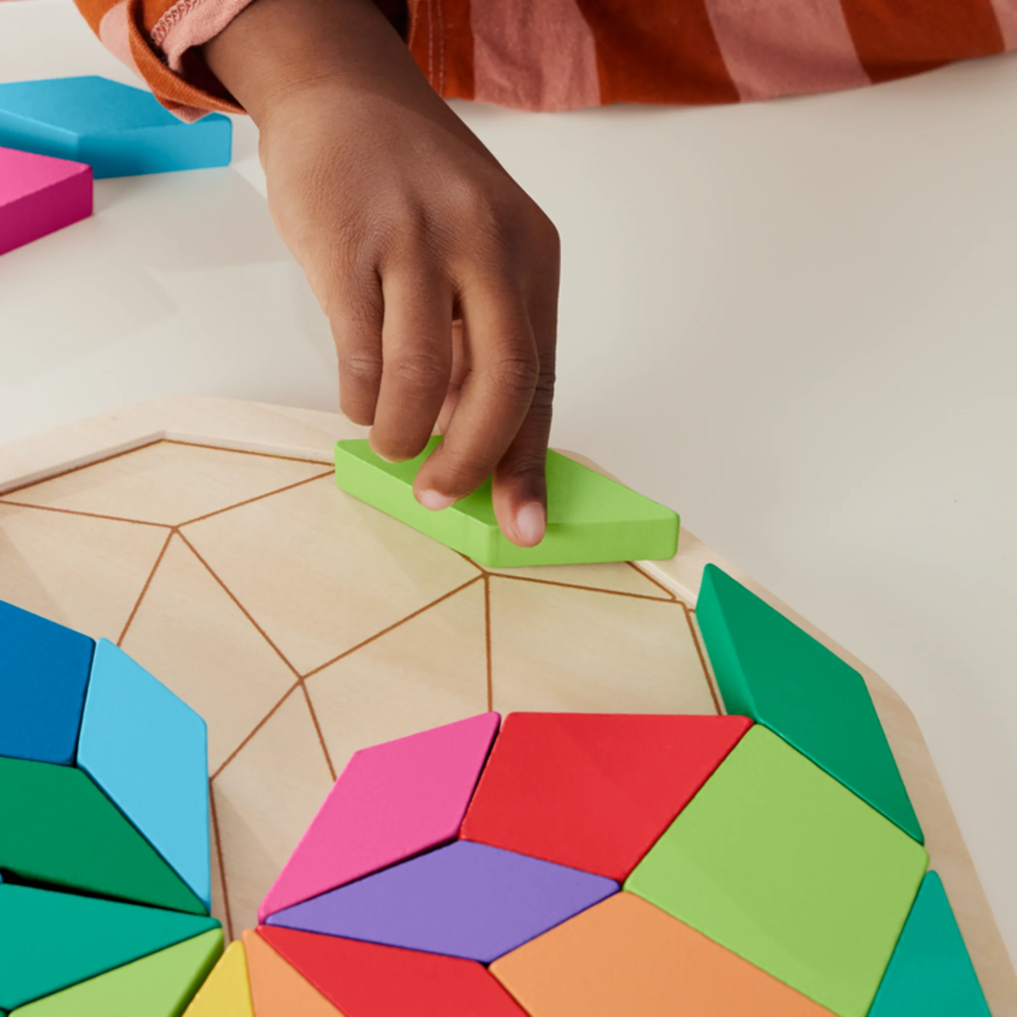 Fisher-Price Wooden Mandala Puzzle - Image 7