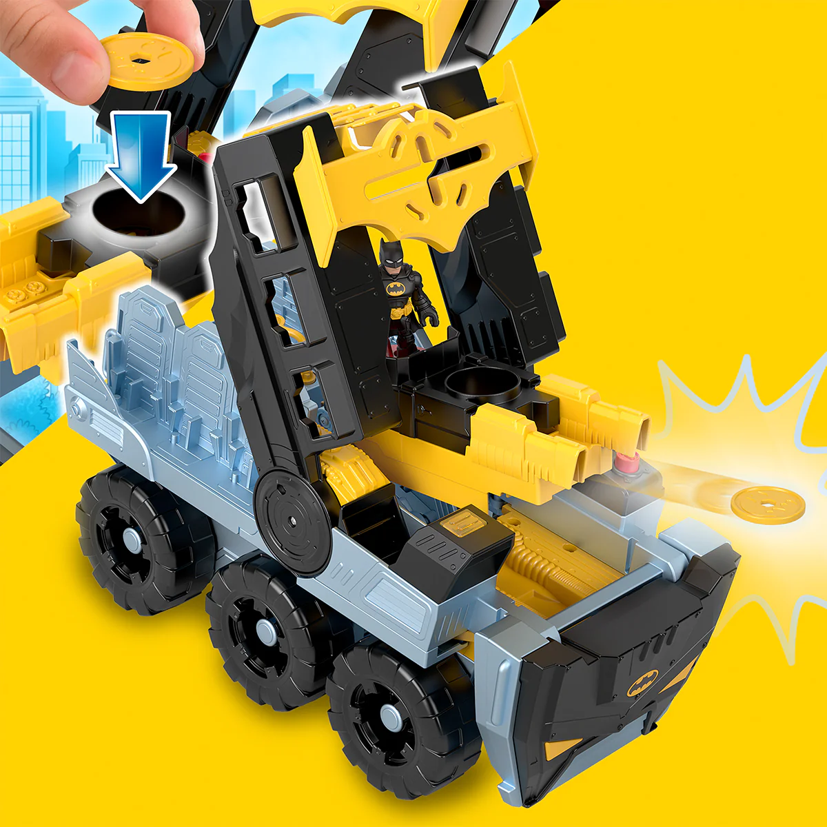 Imaginext DC Super Friends Transforming Bat-Tank - Image 10