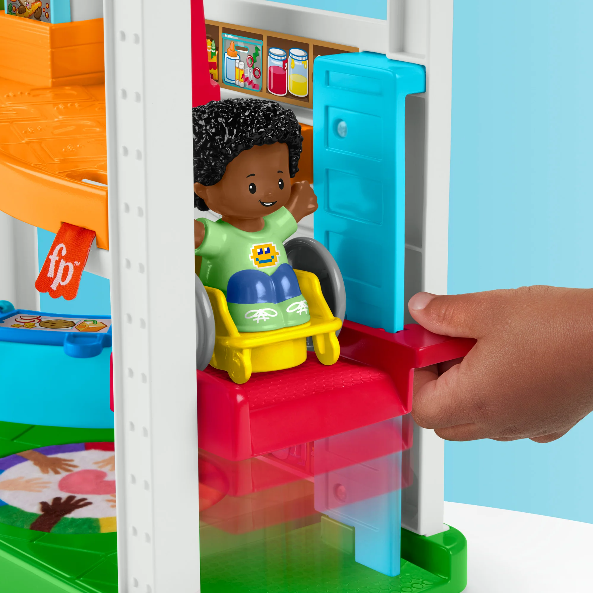 Little People Play for All School - Image 10