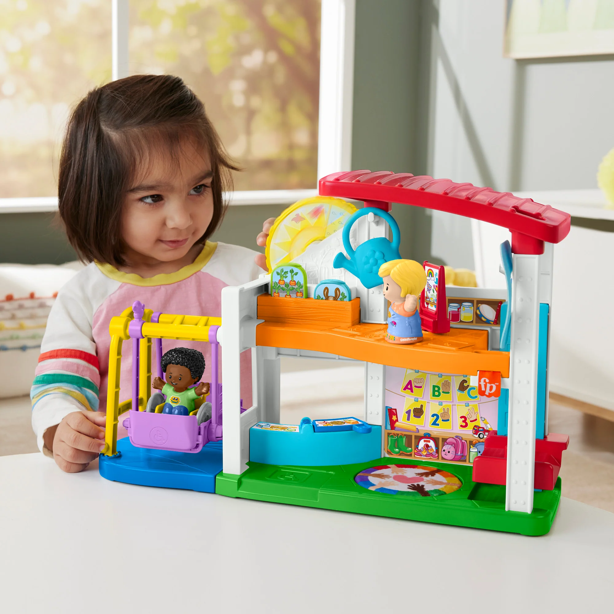 Little People Play for All School - Image 14