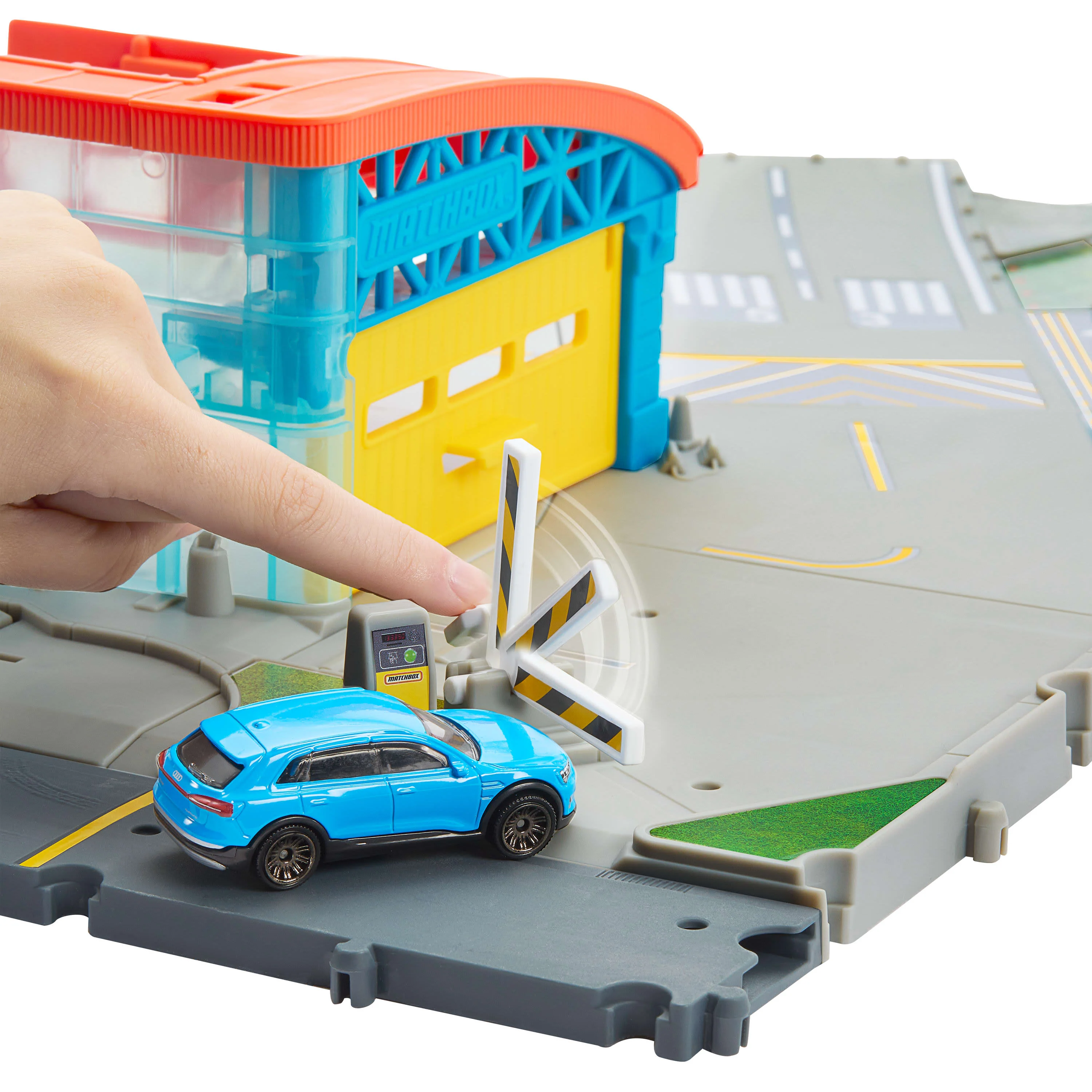 Matchbox Takeoff Adventure playset - Image 3